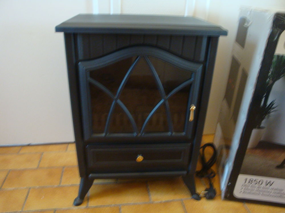 Chemin&eacute;e d&eacute;corative NEUVE - cause d&eacute;m&eacute;nagement Décoration