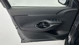 Yaris Cross Hybride 130h 2WD Design (5 CV) 2026 occasion 69330 Pusignan