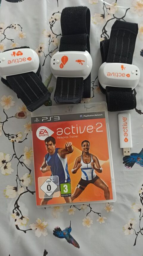 un jeux de sport active 2 avec accessoires pour la PS3 10 Lens (62)