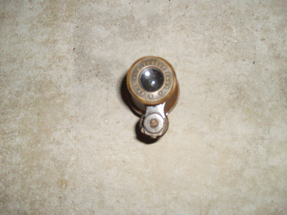 Moiti&eacute; de jumelle ancienne Décoration