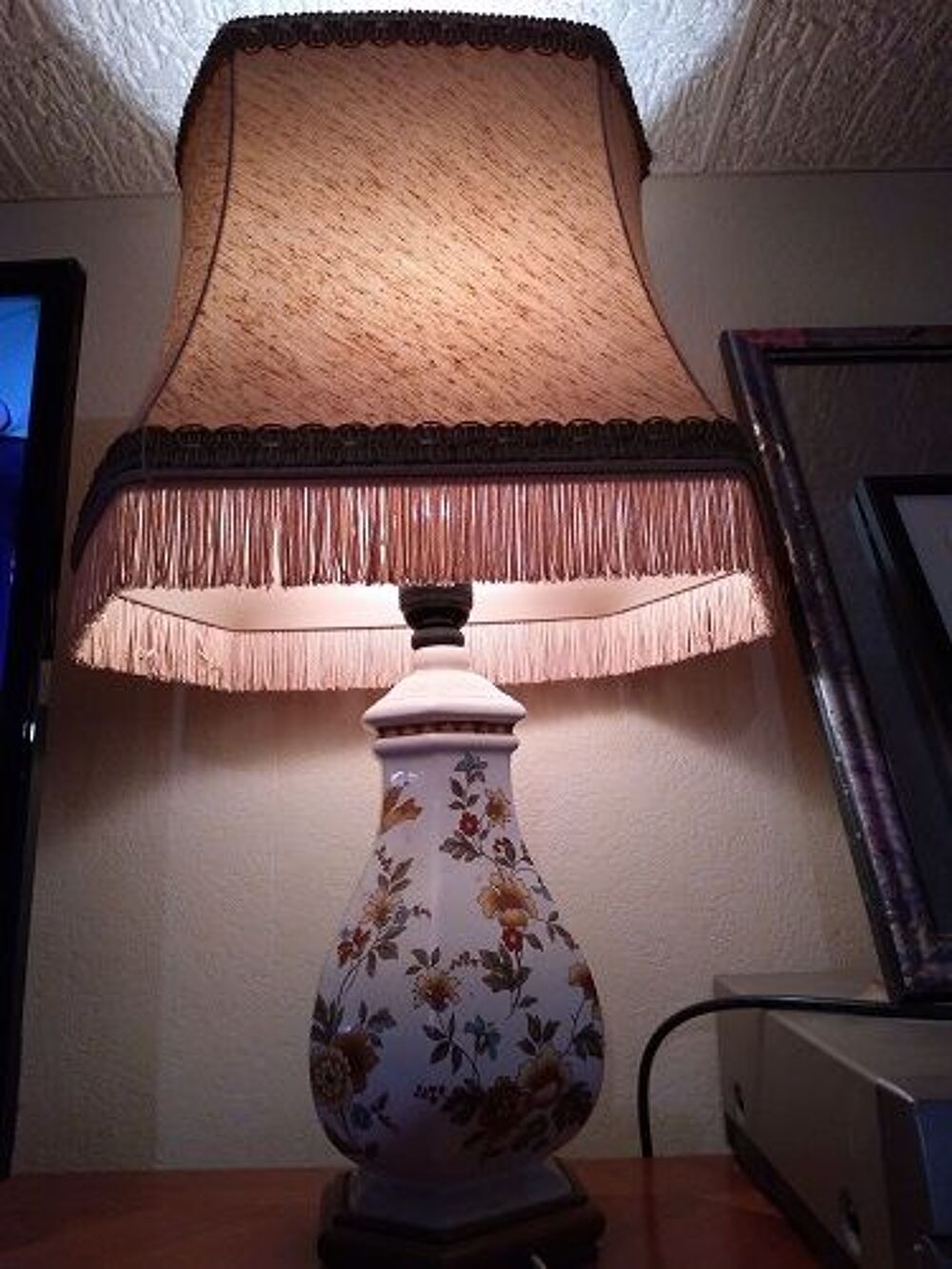 LAMPE fa&iuml;ence FORME BALUSTRE + ABAT JOUR forme PAGODE / TBE Décoration