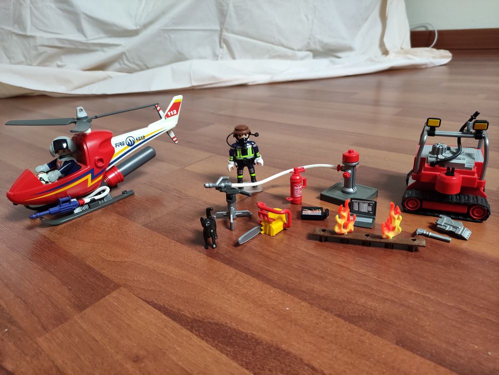 Lot Playmobil pompier Jeux / jouets