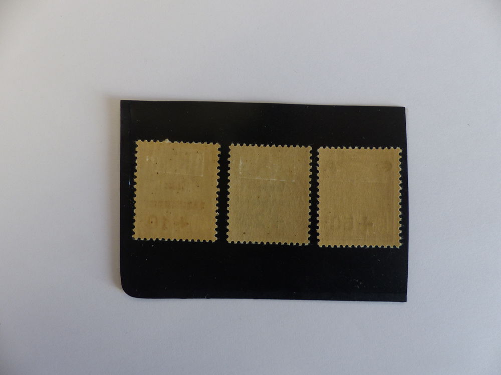 TIMBRES 249 / 251 NEUFS * COTE 107 € 