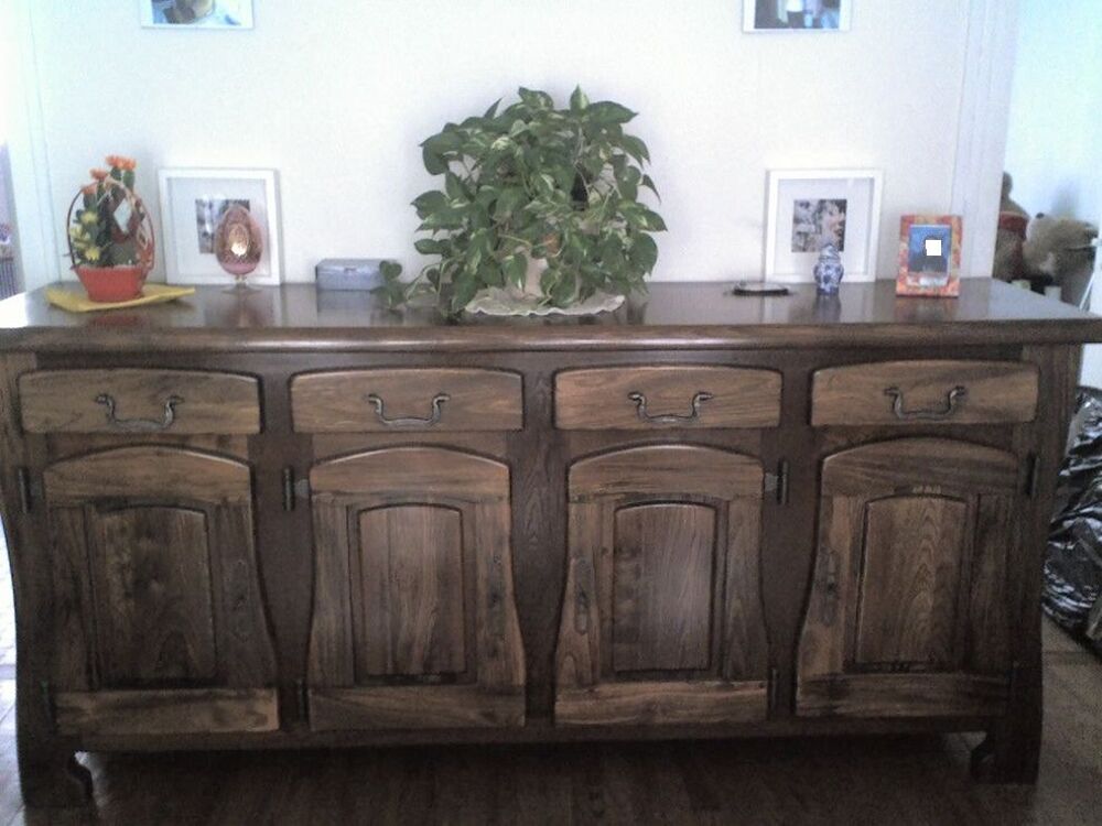 Buffet Rustique 4 portes-4 tiroirs Meubles
