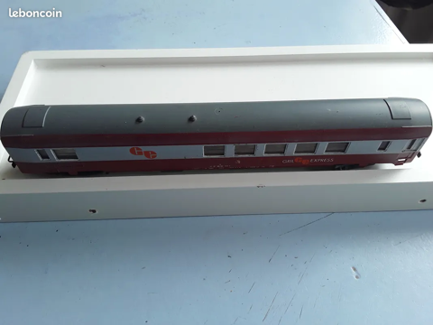 Une VOITURE GRIL EXPRESS JOUEF HO EN BON ETAT SAN BOITE 15 Gometz-la-Ville (91)