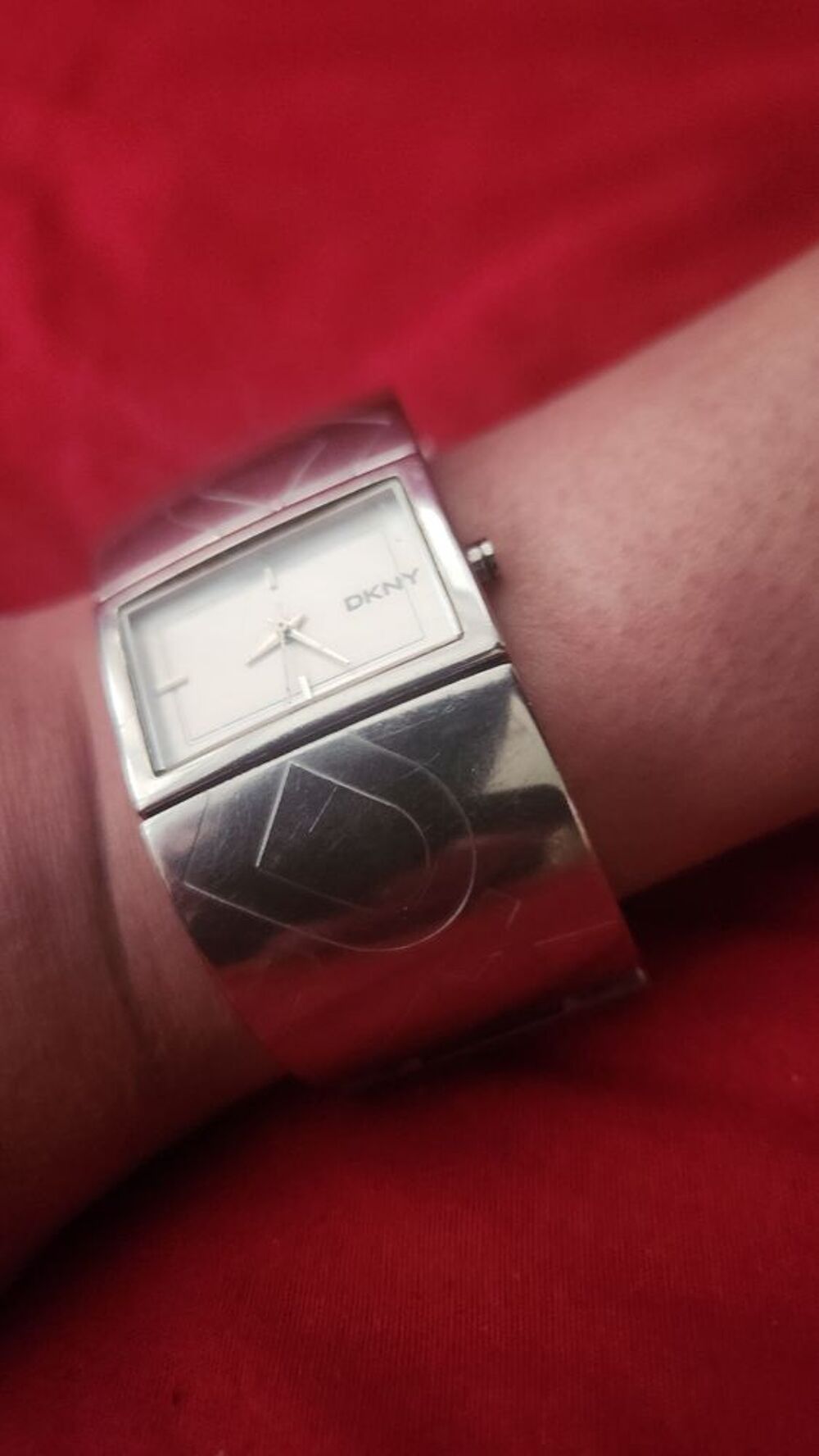 Montre Femme DKNY ? &Eacute;l&eacute;gance New-Yorkaise Bijoux et montres