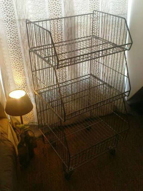 Un grand resserre  lgumes (ou autres produits) 25 Paris 11 (75)