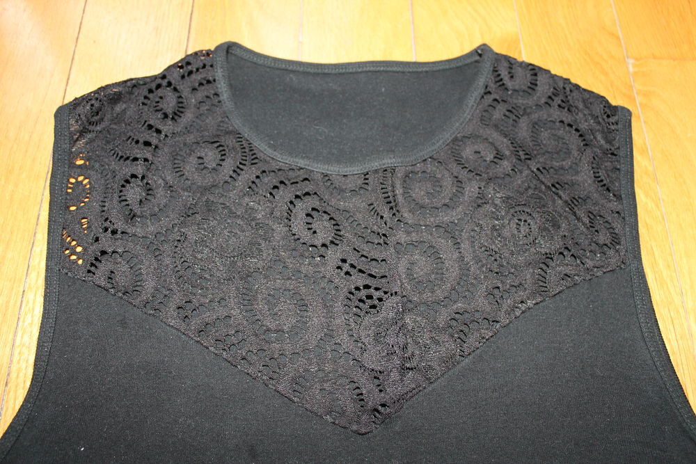 BOLERO NOIR Vêtements