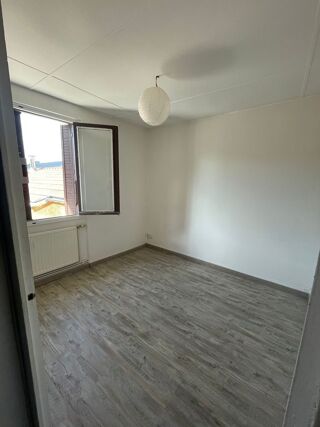  Immeuble à vendre 200 m²