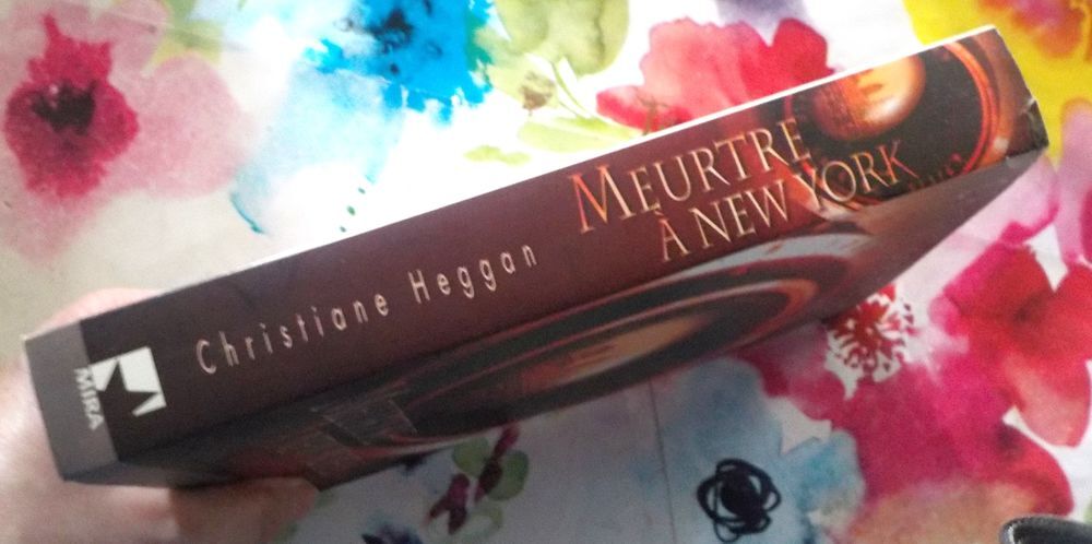 MEURTRE A NEW YORK de Christiane HEGGAN Ed. Mira Livres et BD