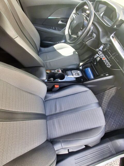 Peugeot 2008 ALLURE 2022 occasion Poitiers 86000