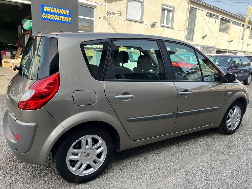 Sc&eacute;nic II Scenic 1.6 16V Emotion 2009 occasion 42700 Firminy