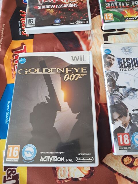 Jeu vidéo Goldeneye WII vintage console mode loisirs 29 Fèves (57)