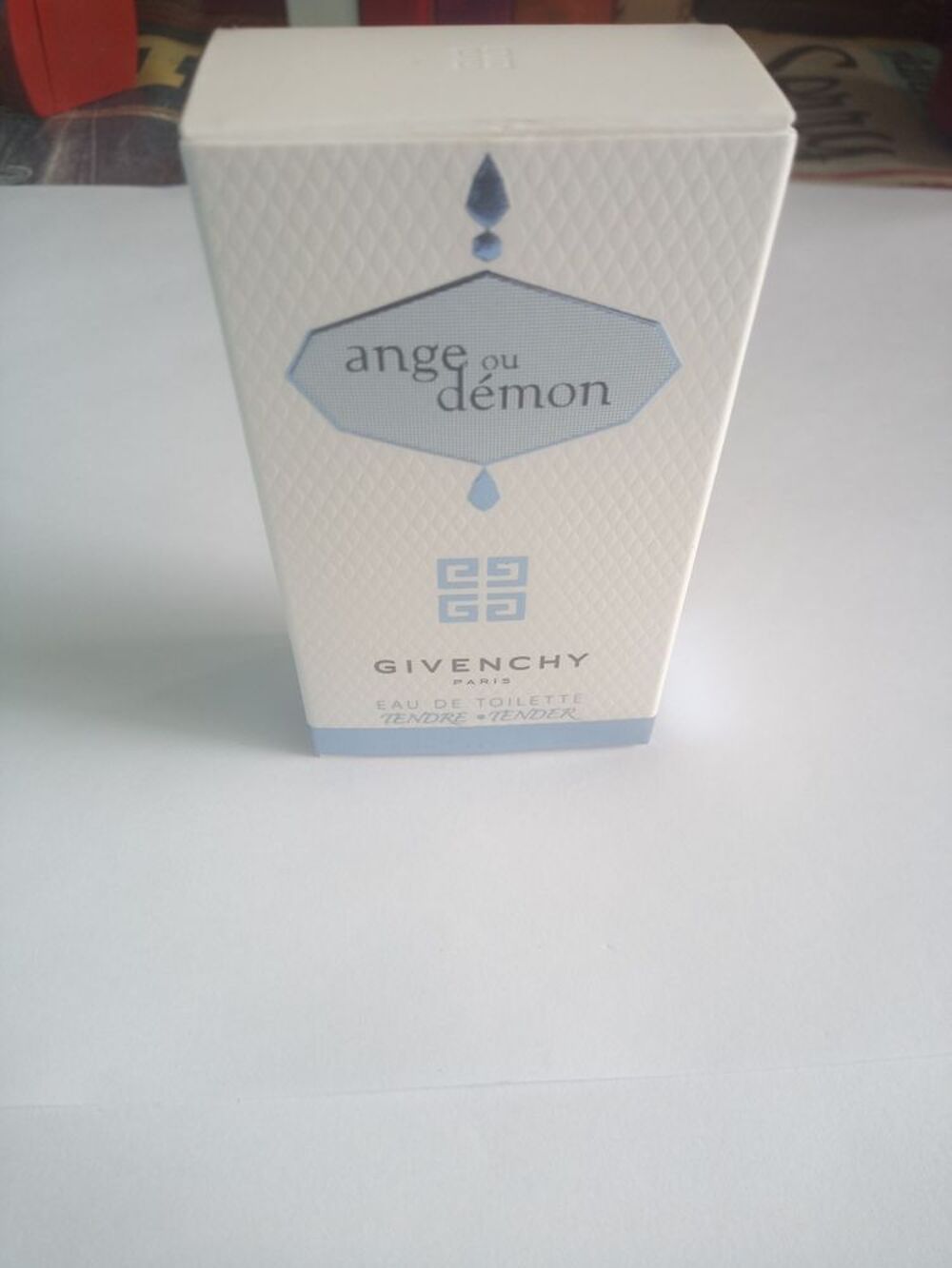 parfum Ange et D&eacute;mon Tender Givenchy 