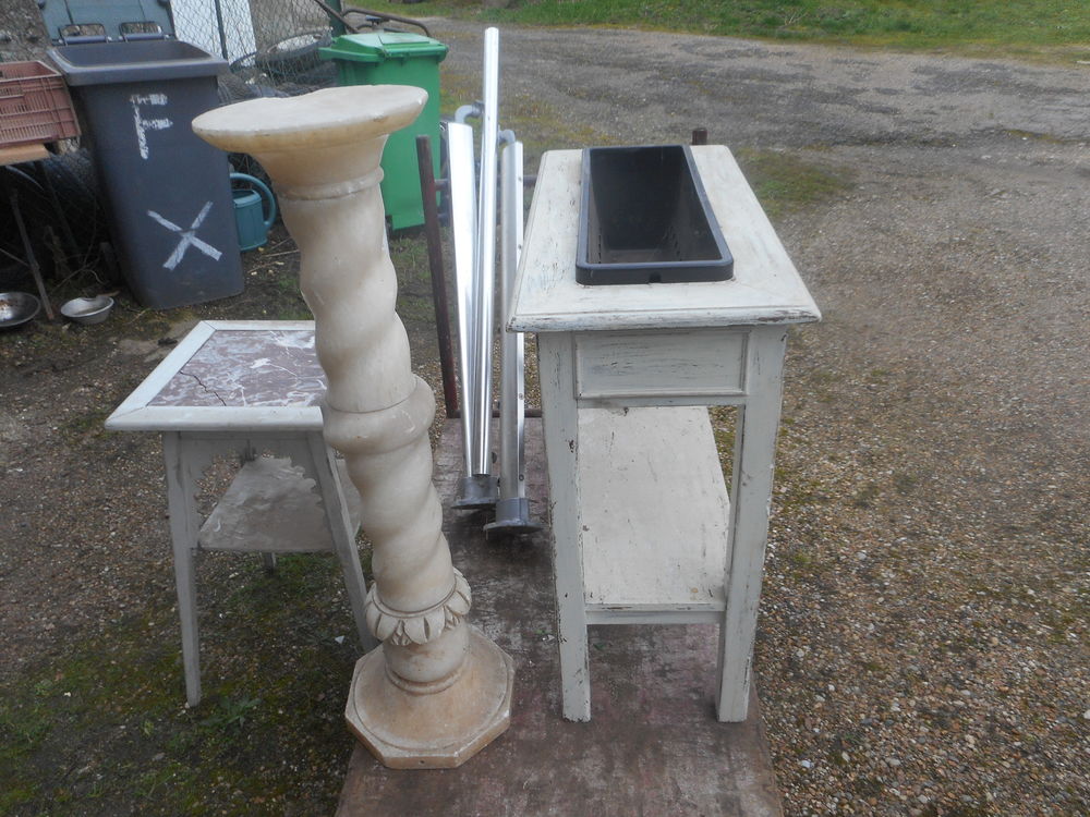 table fer forg&eacute; selette gueridon faire prix Meubles