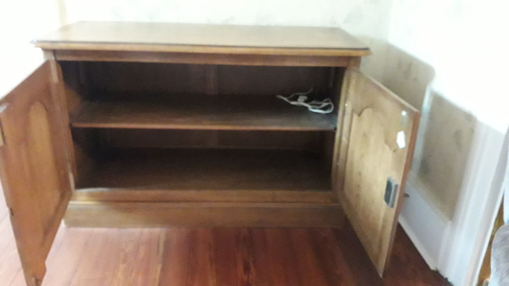 Meuble bas ch&ecirc;ne Meubles