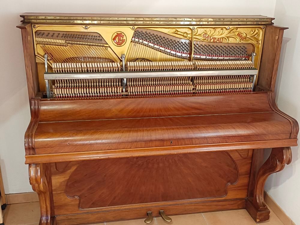 Piano Gaveau Instruments de musique