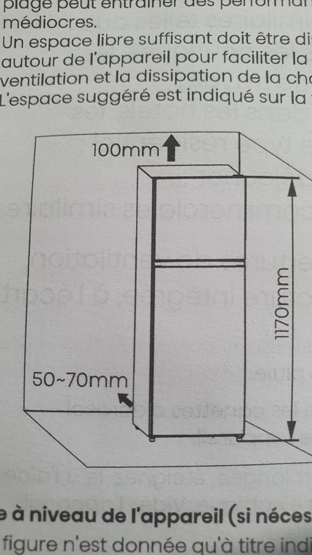 R&eacute;frig&eacute;rateur 2 portes HISENSE RT161D4ABE 124 Litres Electroménager