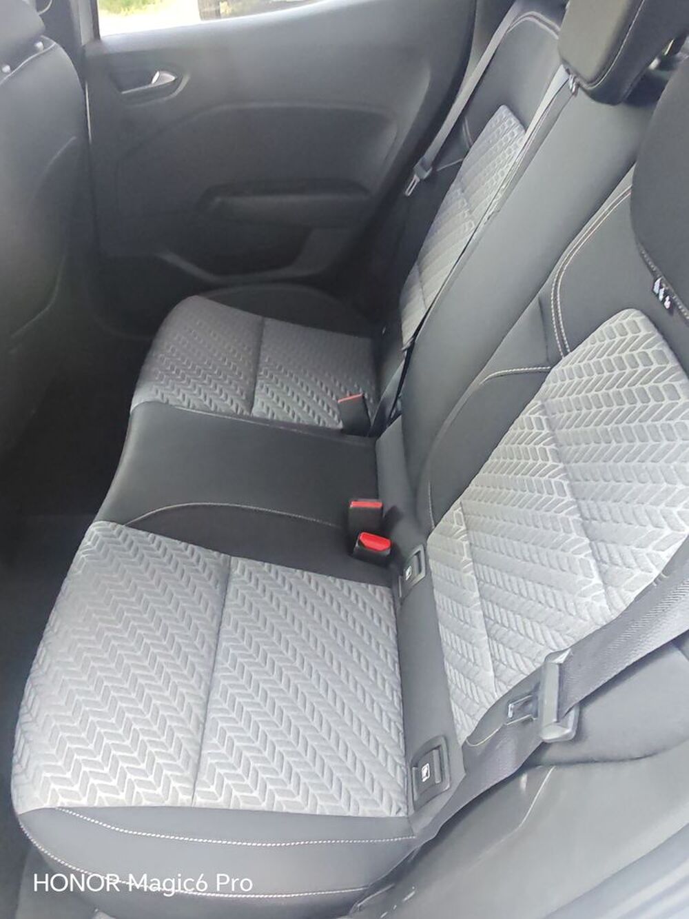 Clio CLIO 1.5 BLUE DCI 100CH EVOLUTION 2022 occasion 05300 Laragne-Mont&eacute;glin