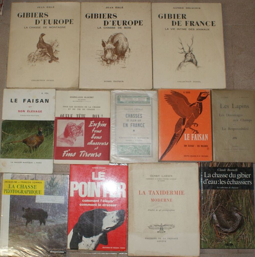 12 livres de chasse Livres et BD