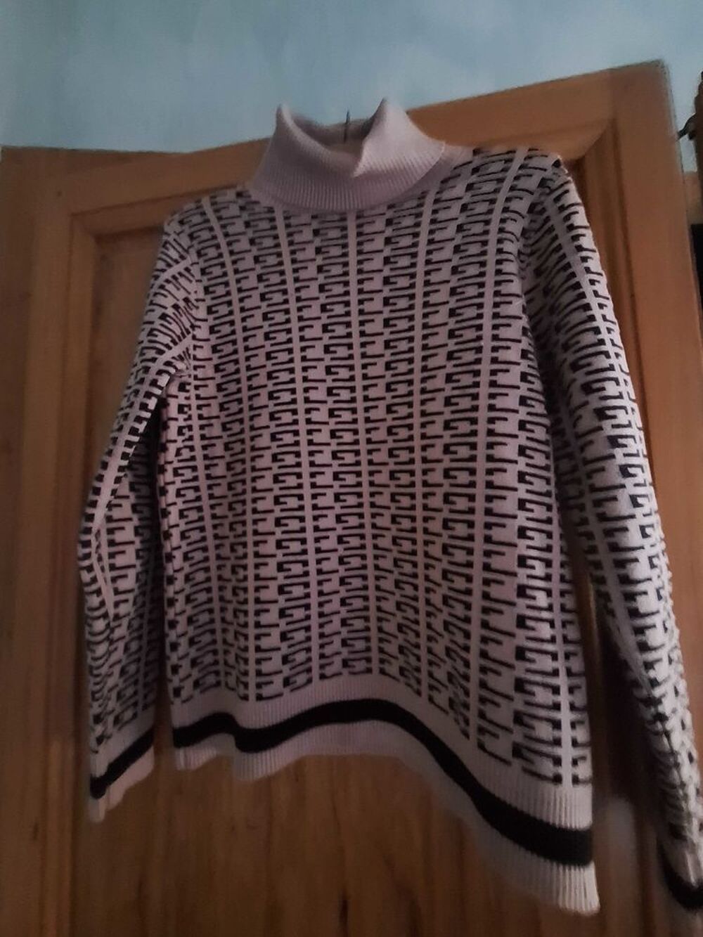 pull col roul&eacute; marque Jovial Vêtements