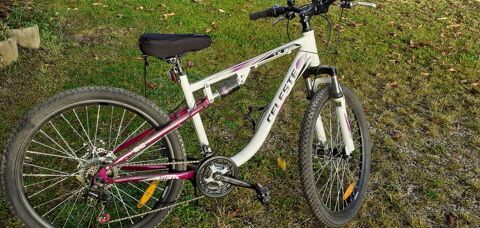 Vtt comme neuf Peujard (33)