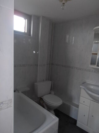  Appartement à louer 1 pièce 28 m²