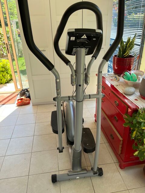 Vélo d'appartement 50 Figanières (83)
