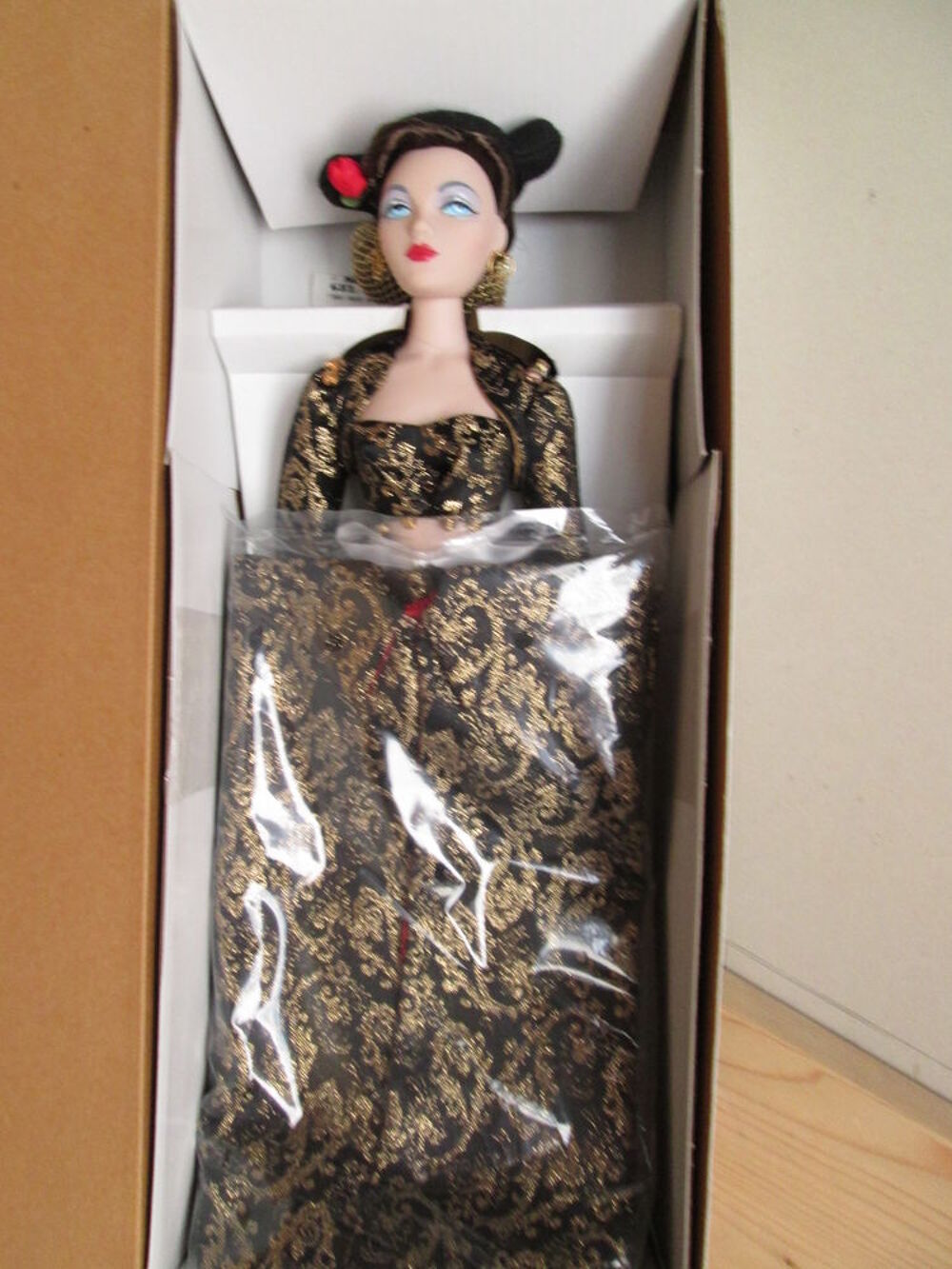 Poup&eacute;e de collection Gene par Ashton Drake Galleries "Song o 