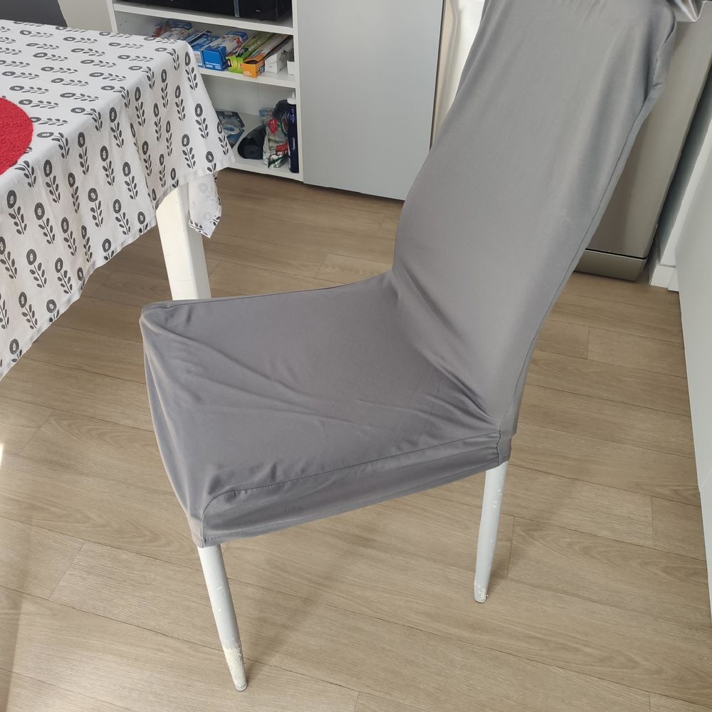 Donne 4 chaises Meubles