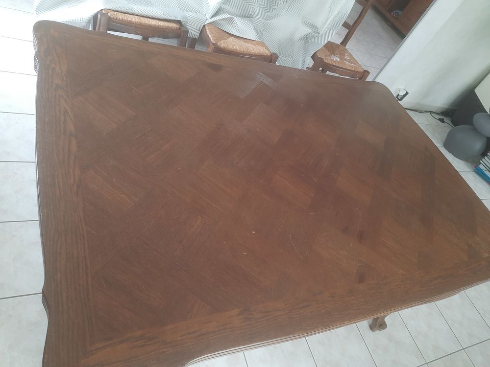 Table avec 6 chaises Meubles