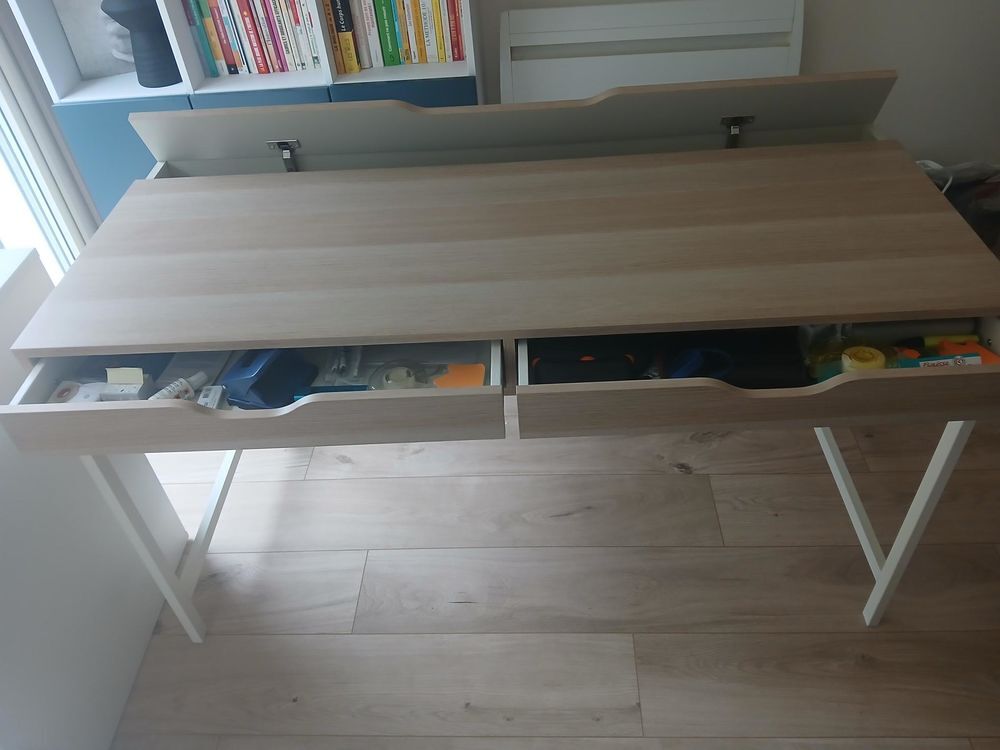 Bureau avec extension et sa chaise Meubles