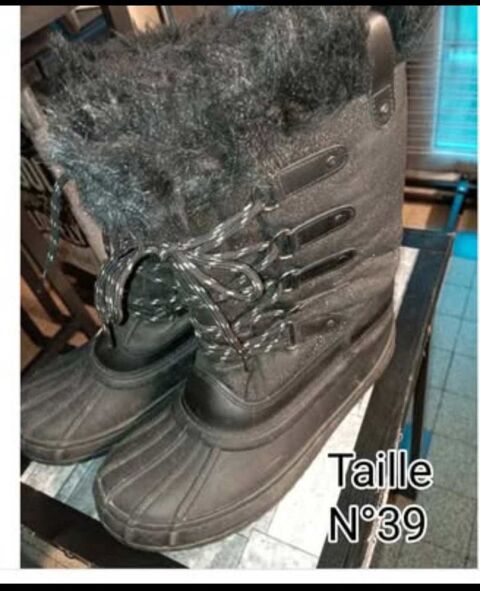 Diff�rentes Paires de Chaussures et diff�rentes tailles 10 Cluses (74)