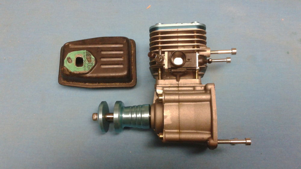 Moteur pour mod&egrave;le r&eacute;duit AVIOMAC-MINARELLI 34 cc Jeux / jouets