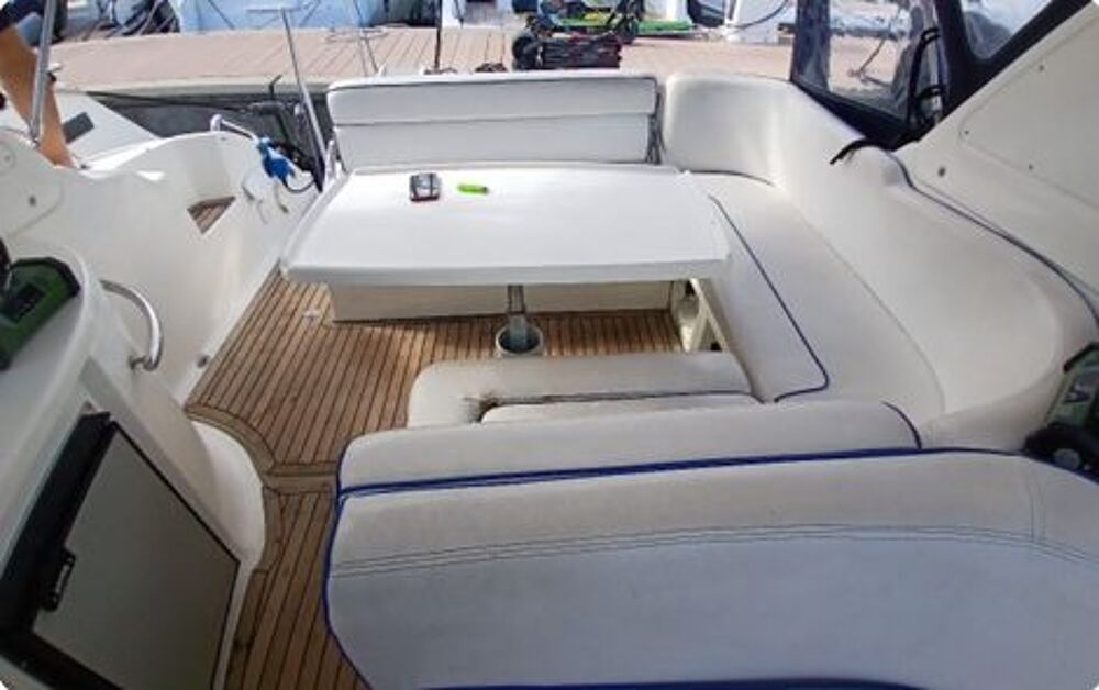 Vedette - Yacht - Offshore 2006 occasion 83990 Saint-Tropez