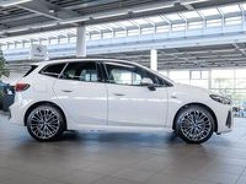 Serie 2 Active Tourer 230e xDrive 326 ch DKG7 M Sport 2023 occasion 38440 Saint-Jean-de-Bournay