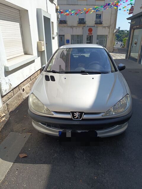 Peugeot 206 1.6i 16V Griffe A 2004 occasion Quimperl&eacute; 29300
