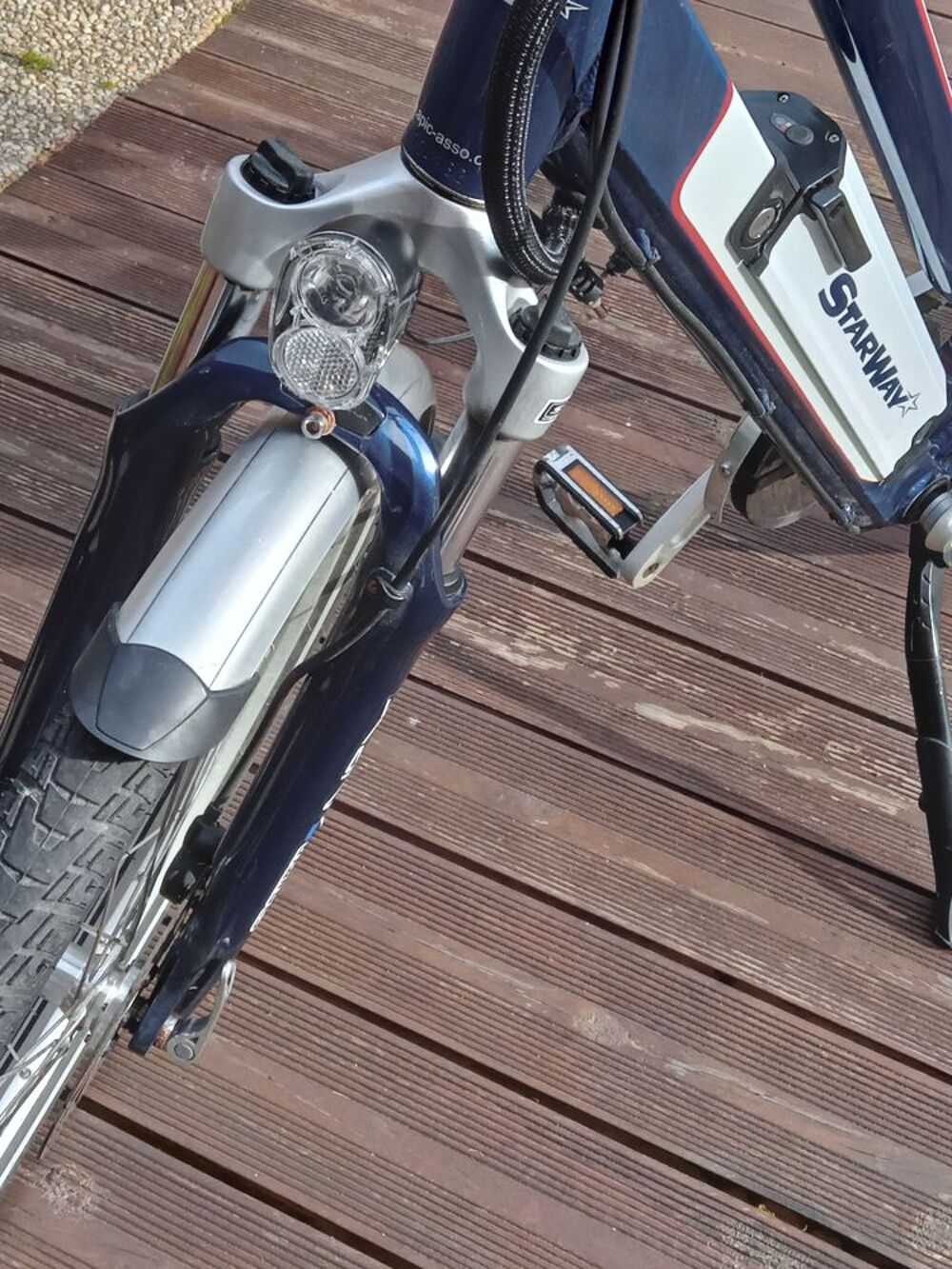 VELO ELECTRIQUE marque STARWAY TOURING 26 Vélos