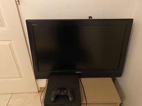 ps4 slim avec une manette+ tlvision sony de 79 cm 300 Les Abymes (97)