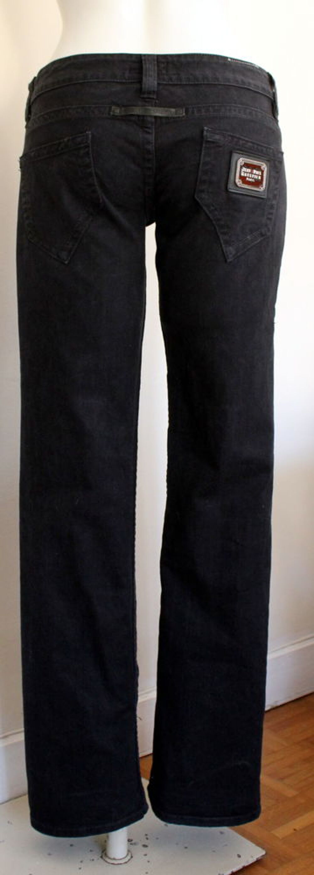 Pantalon jean noir JEAN PAUL GAULTIER T.29 Vêtements