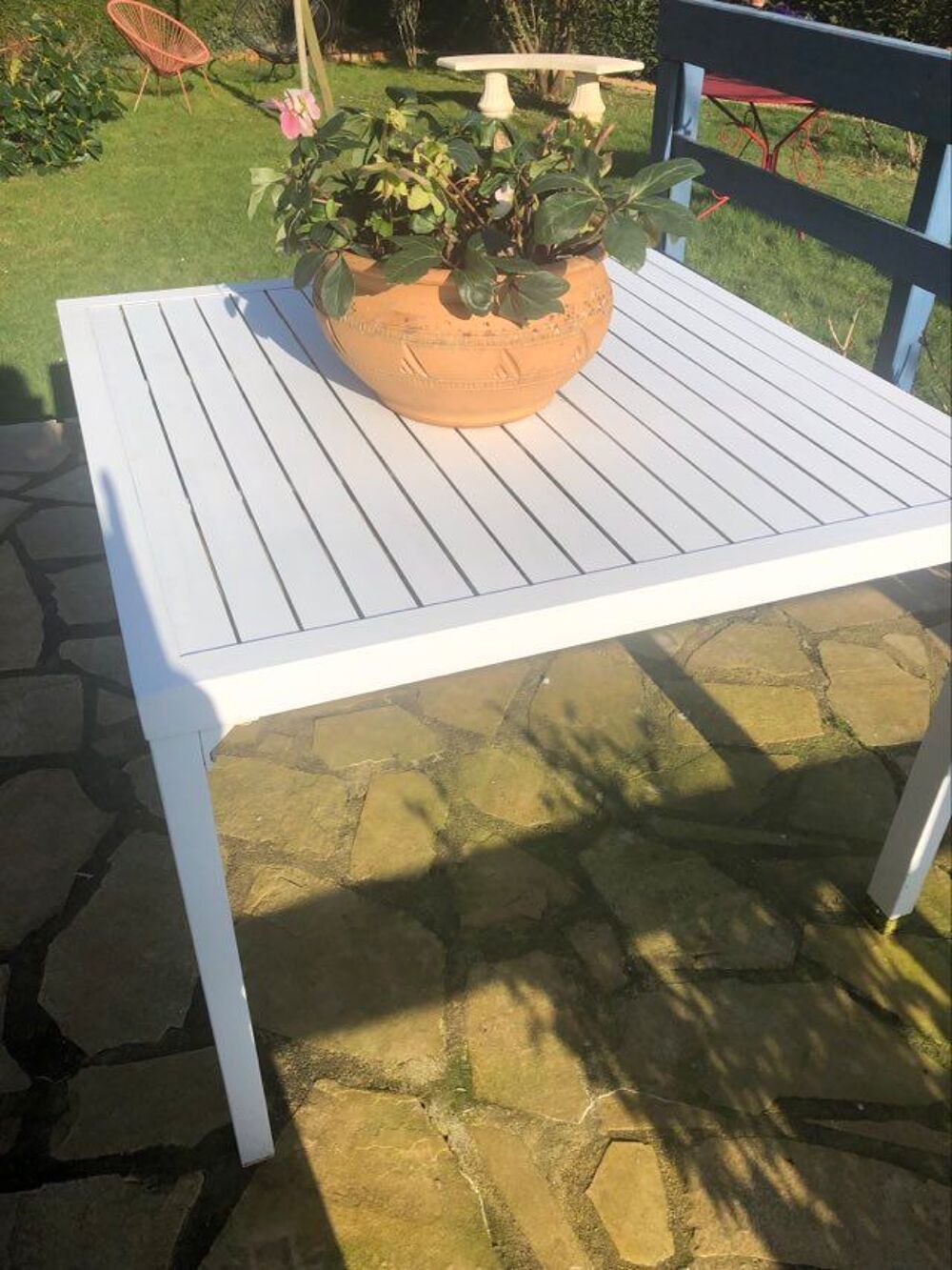 TABLE DE JARDIN EN METAL Jardin