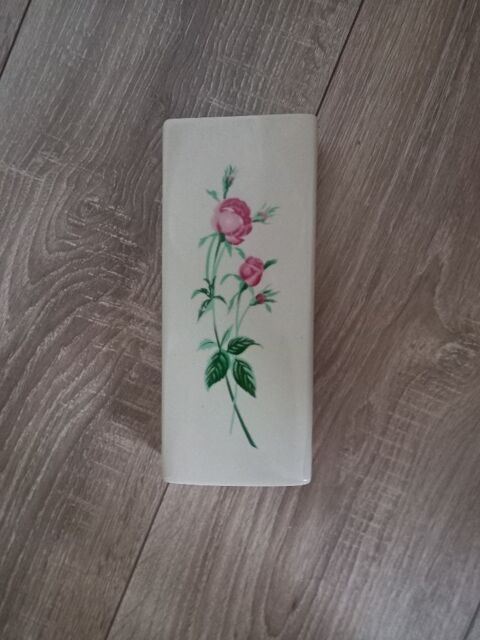 Saturateur c�ramique beige d�coration roses 10 Villiers (86)