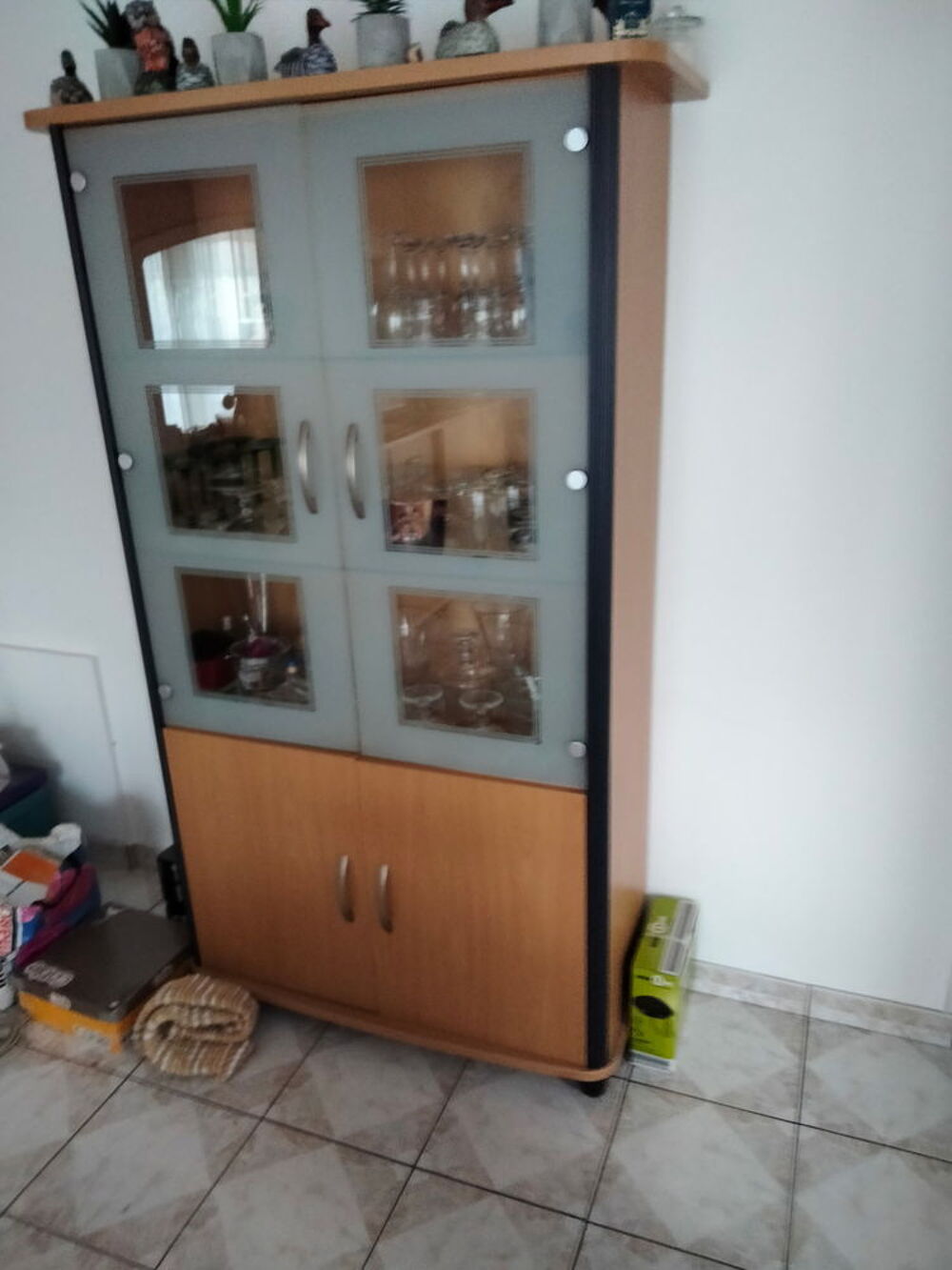 Ensemble Salle &agrave; manger compl&egrave;te en bois Meubles