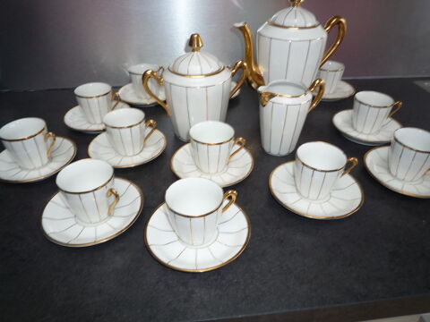 Service � caf�. 100 Roncq (59)