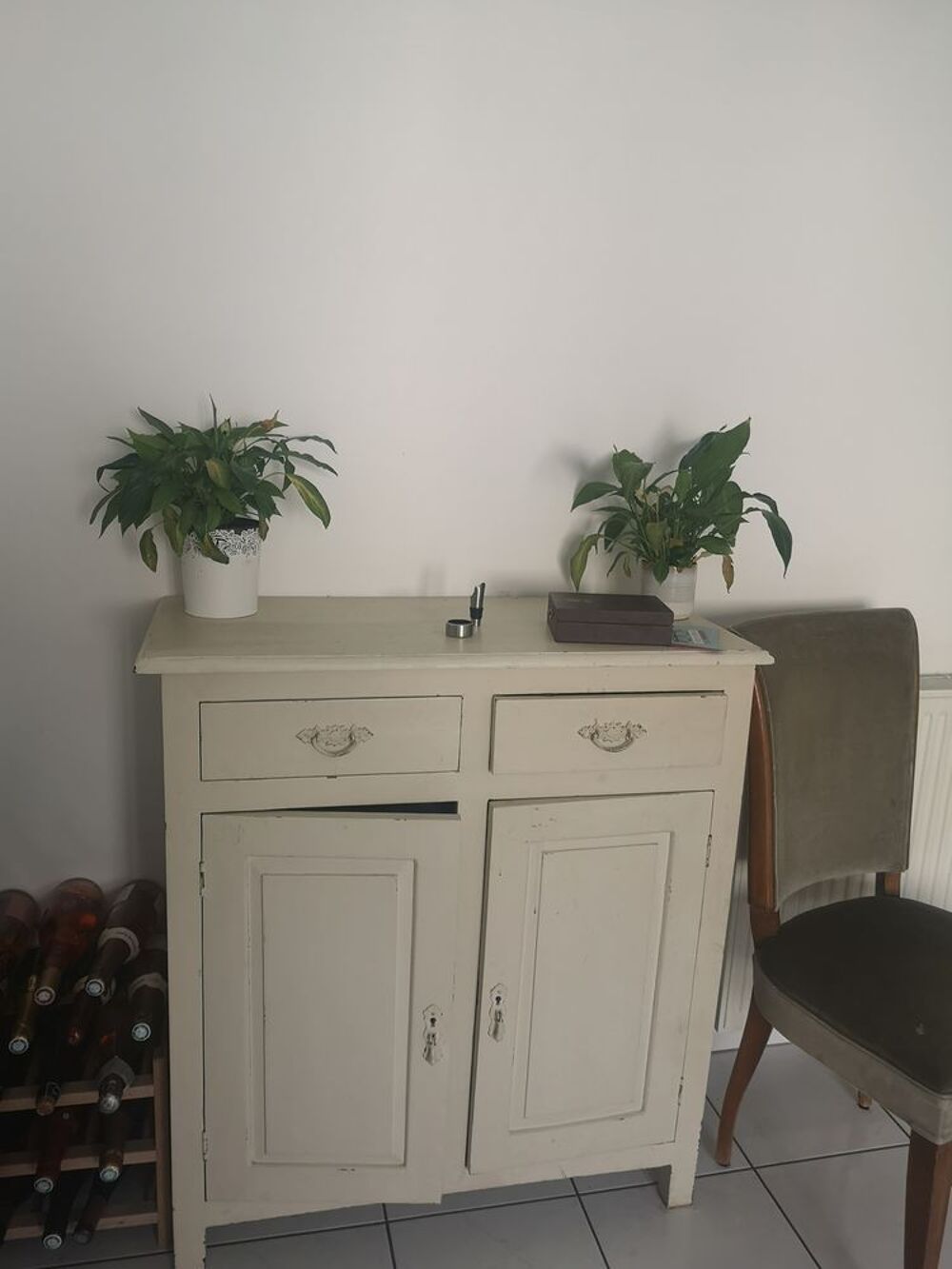 Buffet en ch&ecirc;ne patin&eacute; blanc Meubles