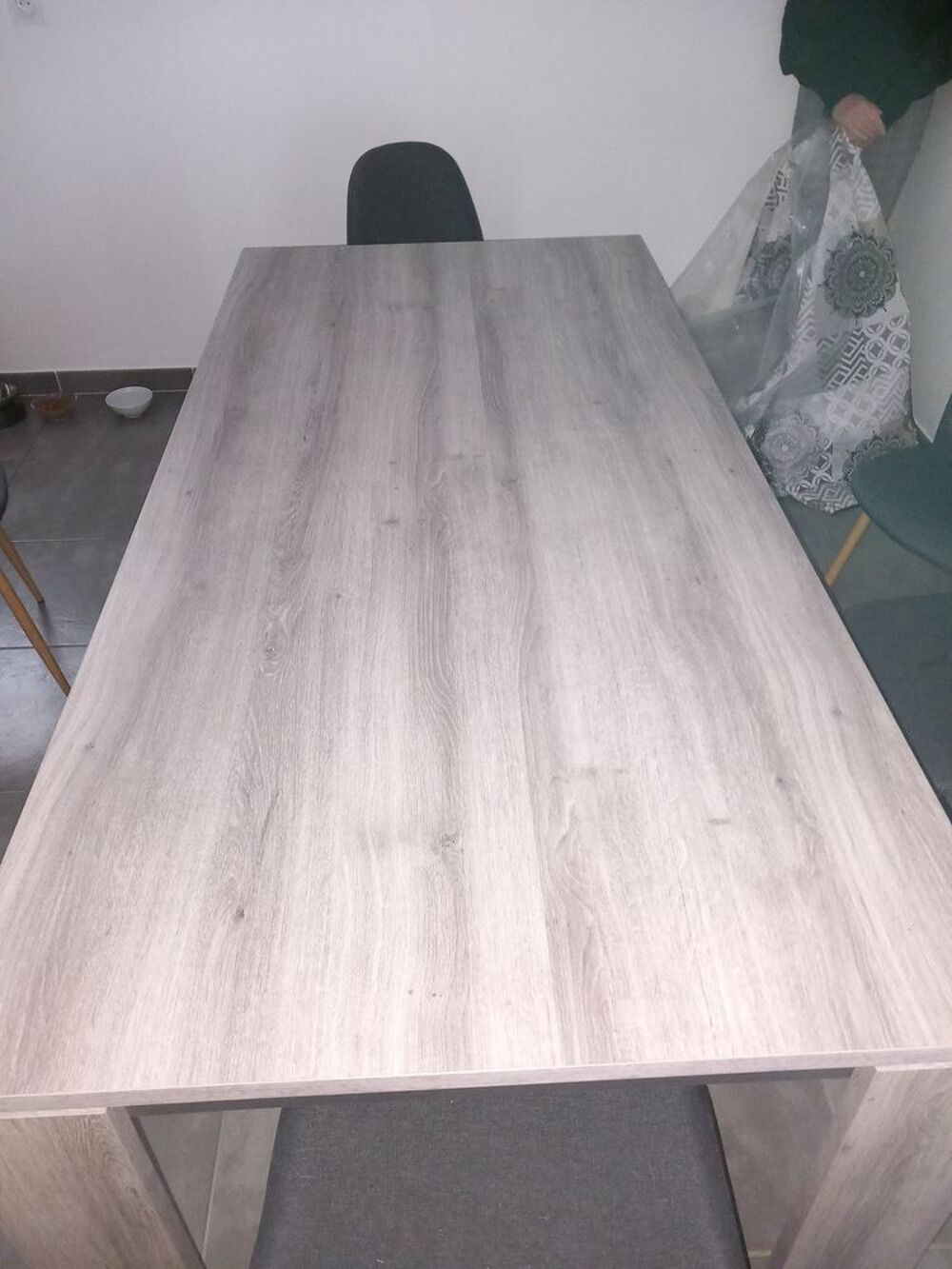 salle &agrave; manger compl&egrave;te excellente &eacute;tat table Meubles