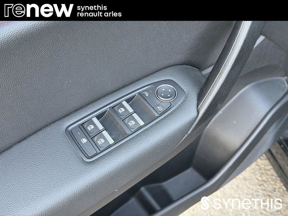 Captur E-Tech 145 - 21 Intens 2022 occasion 13200 Arles