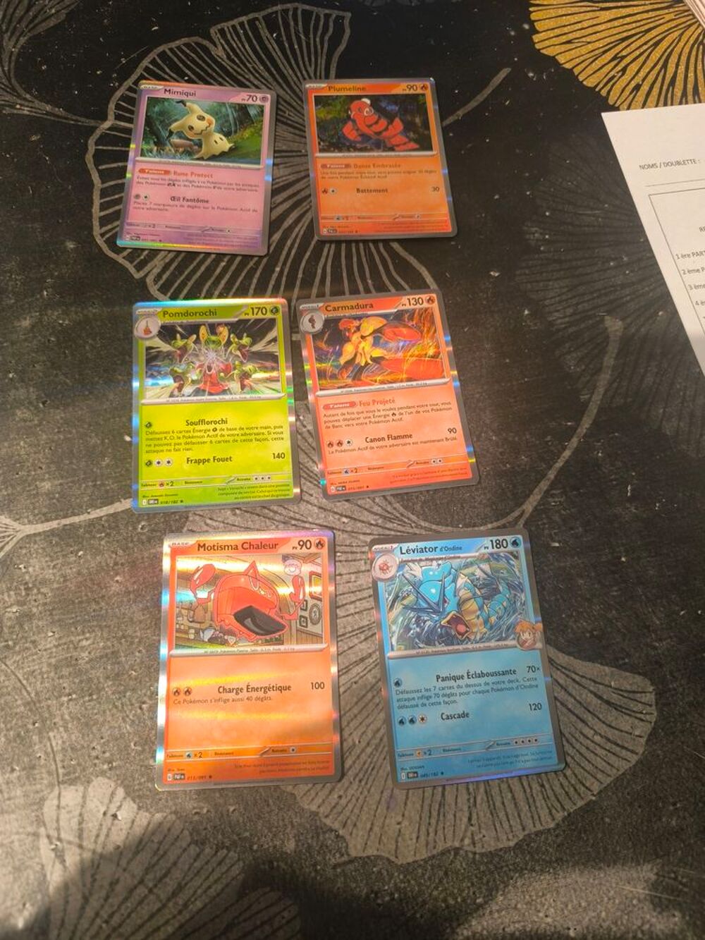 Lot de 89 carte pok&eacute;mon divers Jeux / jouets