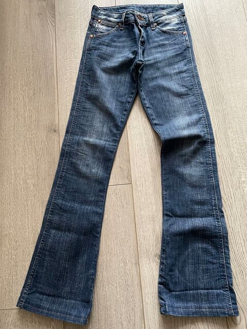 Jeans Wrangler vas boot-cut 38 Arcueil (94)