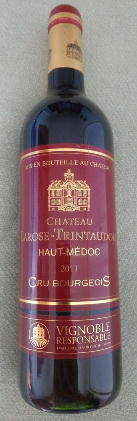 Château Larose-Trintaudon 12 La Courneuve (93)
